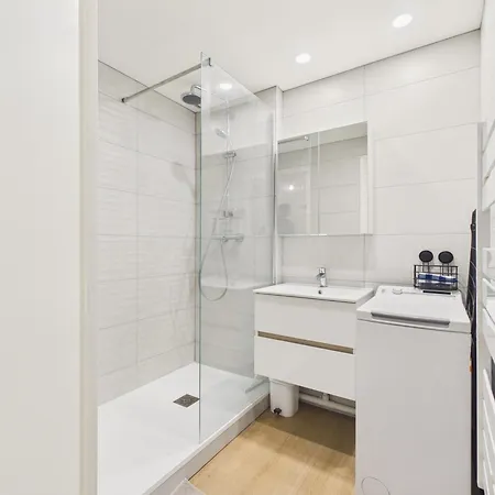 A 70m De La Plage, Pour 2 Sur *