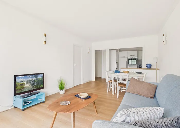 A 70m De La Plage, Pour 2 Sur *