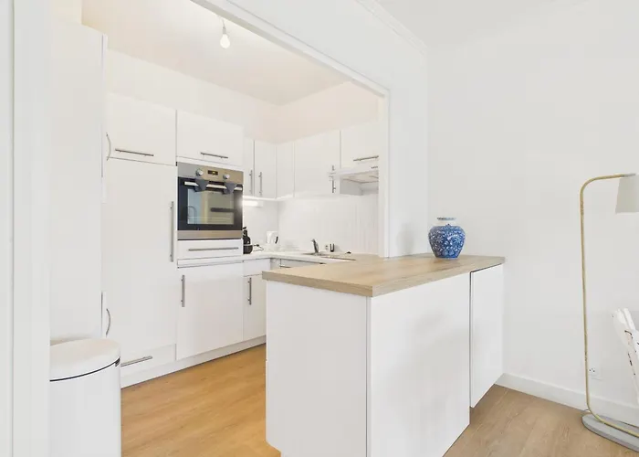 A 70m De La Plage, Pour 2 Sur *